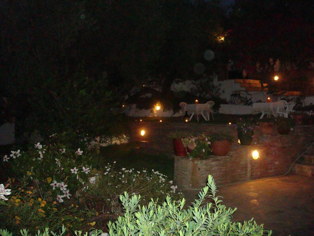 Pension Gerania Asos Habitación foto