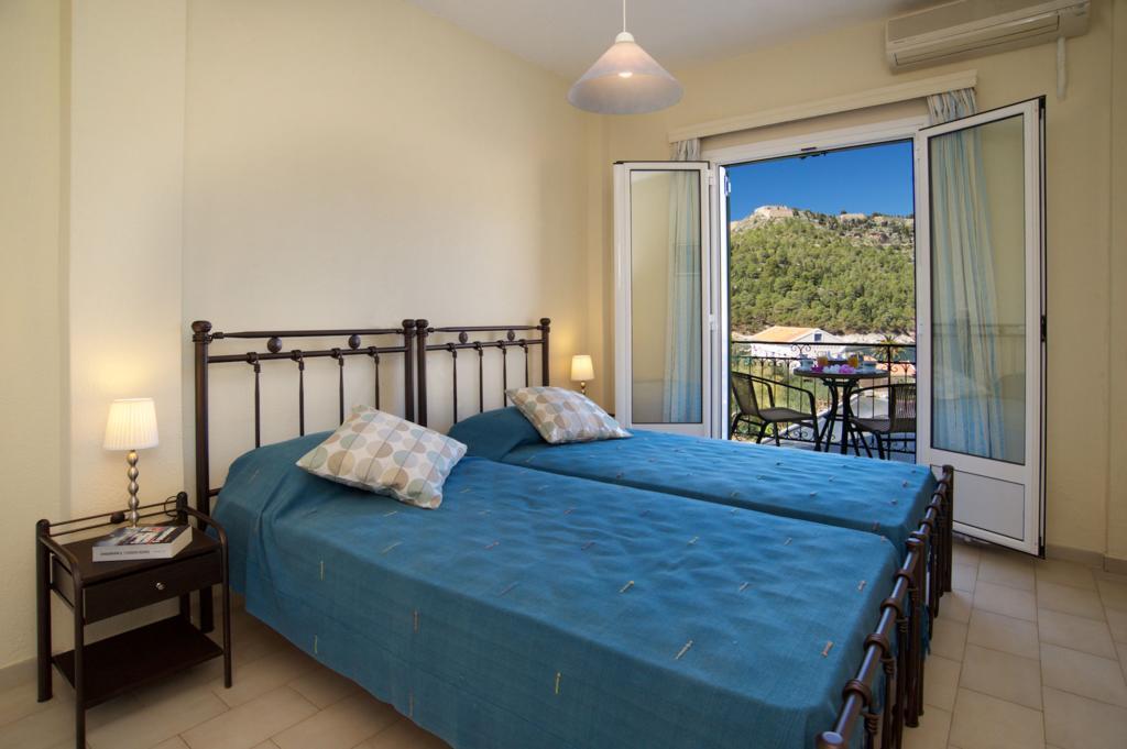 Pension Gerania Asos Habitación foto